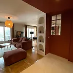 Spacious 2 Bedroom With Stunning Mountain View Annecy