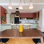 Spacious 2 Bedroom With Stunning Mountain View * Annecy