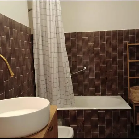 Spacious 2 Bedroom With Stunning Mountain View Appartement *