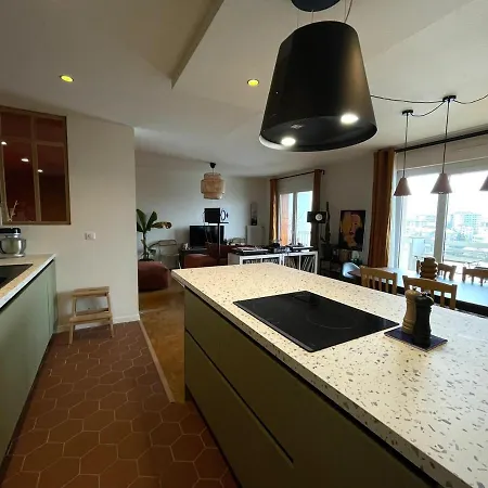 Spacious 2 Bedroom With Stunning Mountain View * Annecy